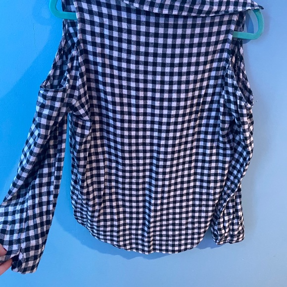 Flannel - Picture 3 of 3